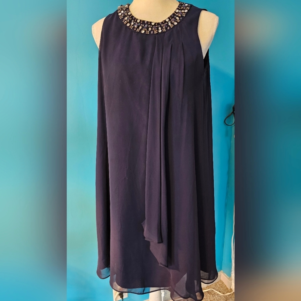 VINCE CAMUTO Cocktail Dress With Embellished Neckline